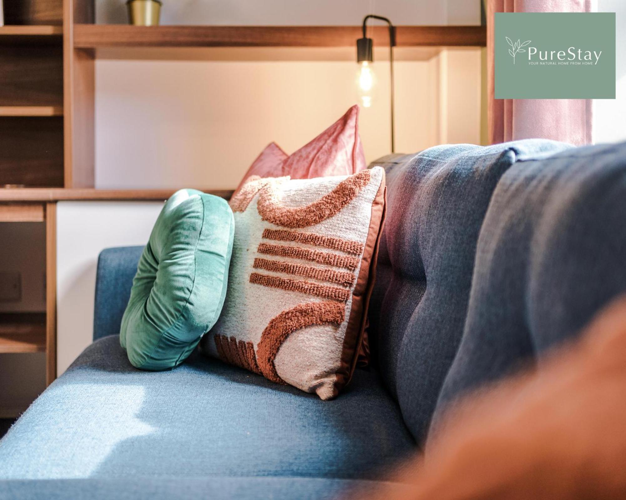 Stunning Five Bedroom Manchester House With Free Parking By Purestay Short Lets & Serviced Accommodation Zewnętrze zdjęcie