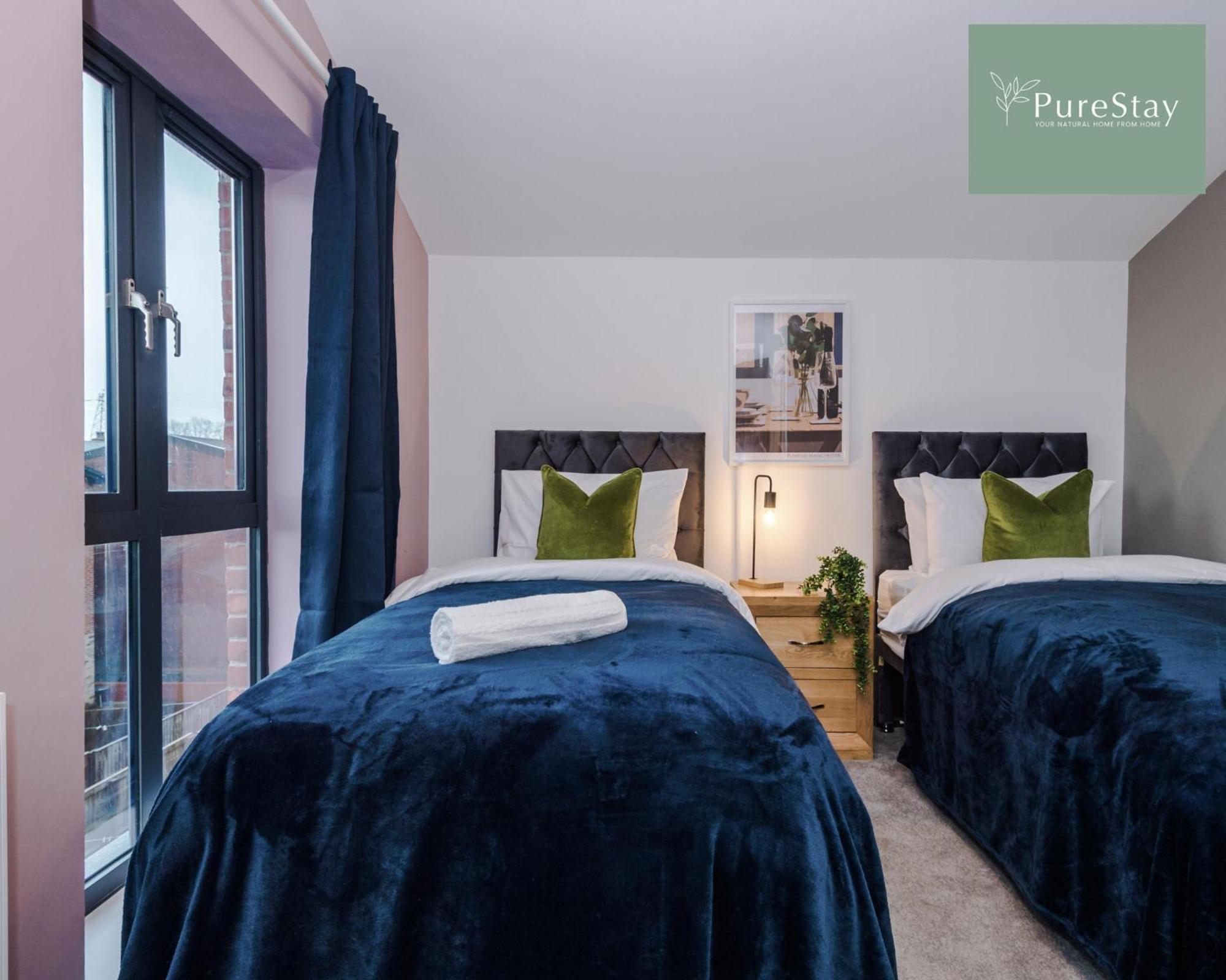 Stunning Five Bedroom Manchester House With Free Parking By Purestay Short Lets & Serviced Accommodation Zewnętrze zdjęcie