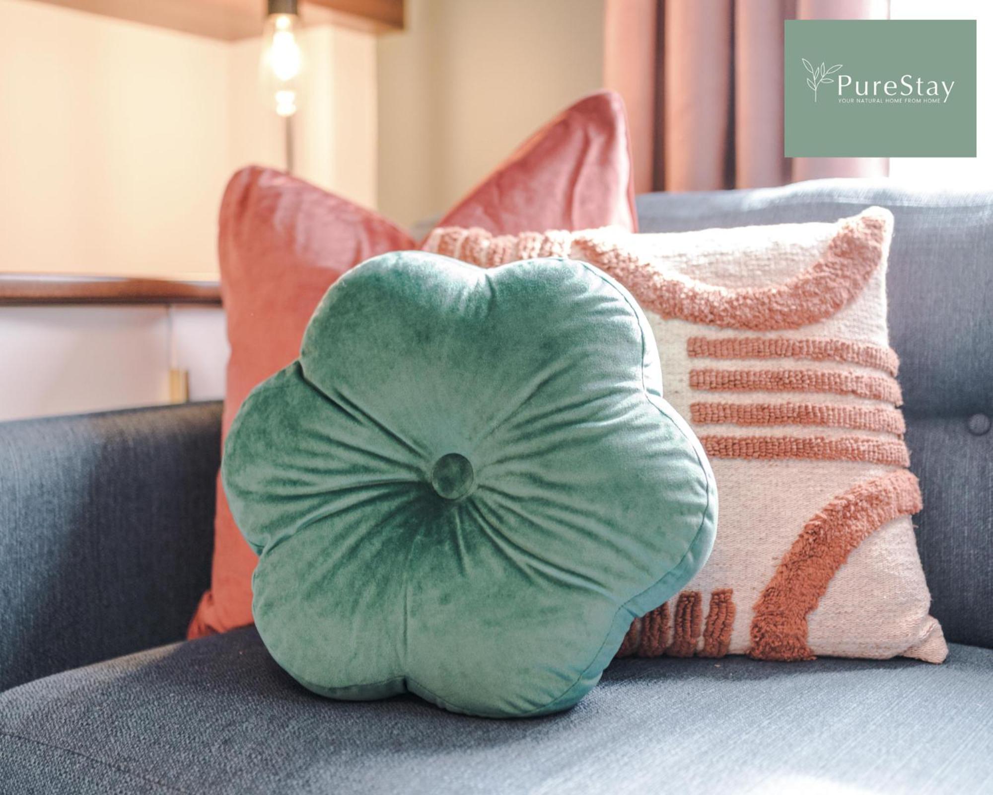 Stunning Five Bedroom Manchester House With Free Parking By Purestay Short Lets & Serviced Accommodation Zewnętrze zdjęcie
