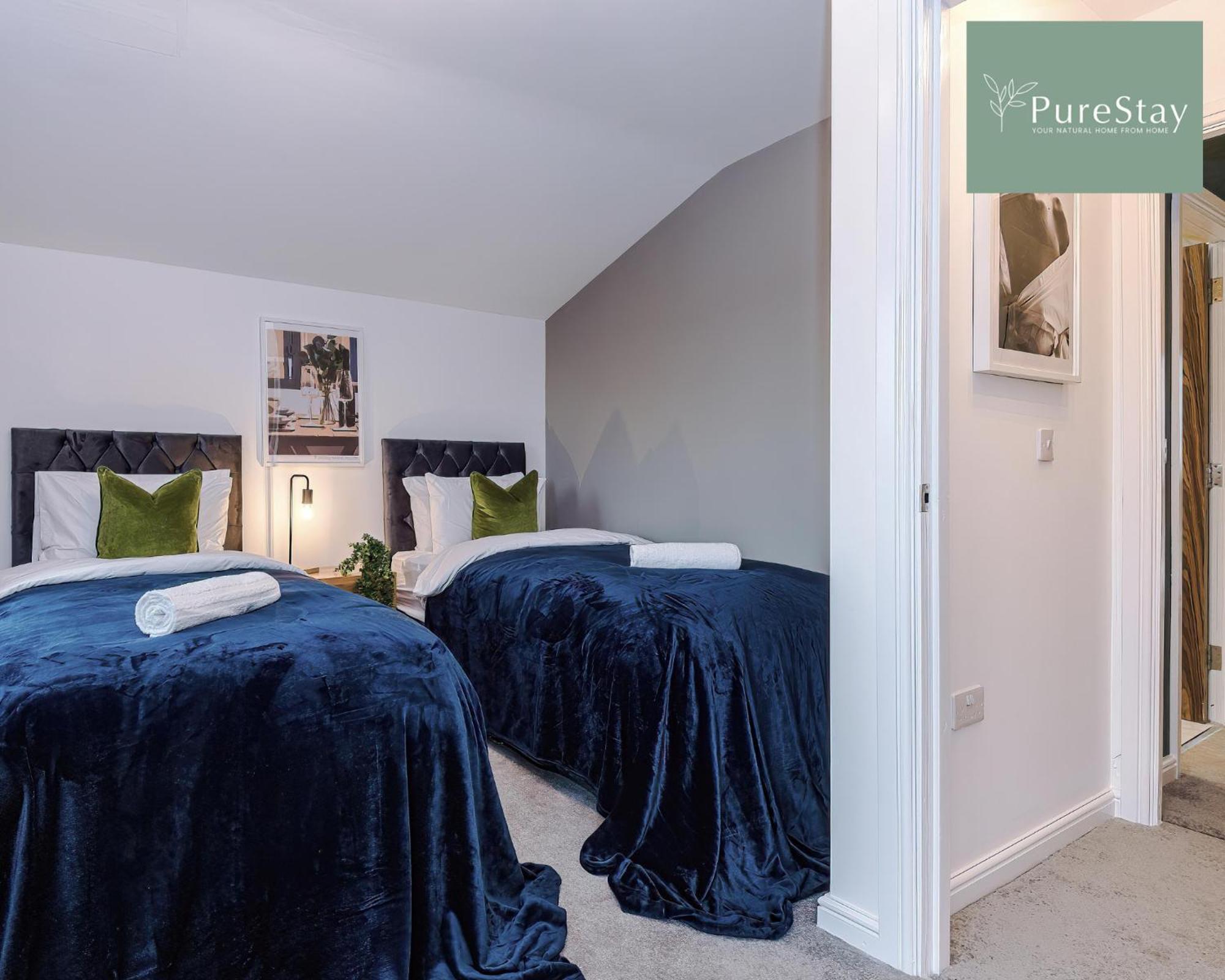 Stunning Five Bedroom Manchester House With Free Parking By Purestay Short Lets & Serviced Accommodation Zewnętrze zdjęcie