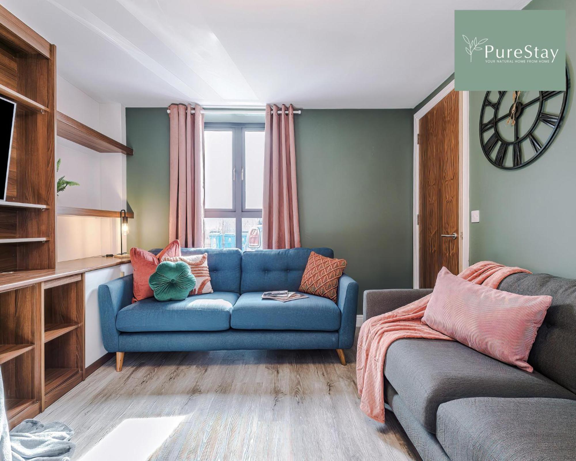Stunning Five Bedroom Manchester House With Free Parking By Purestay Short Lets & Serviced Accommodation Zewnętrze zdjęcie