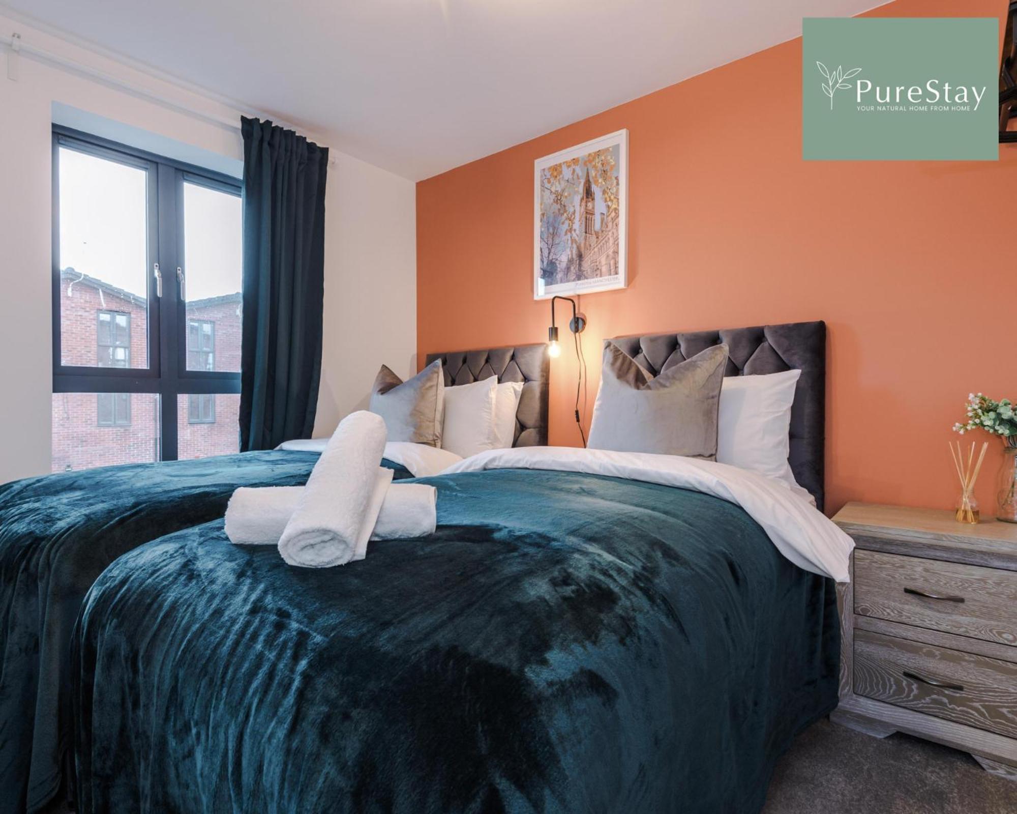Stunning Five Bedroom Manchester House With Free Parking By Purestay Short Lets & Serviced Accommodation Zewnętrze zdjęcie