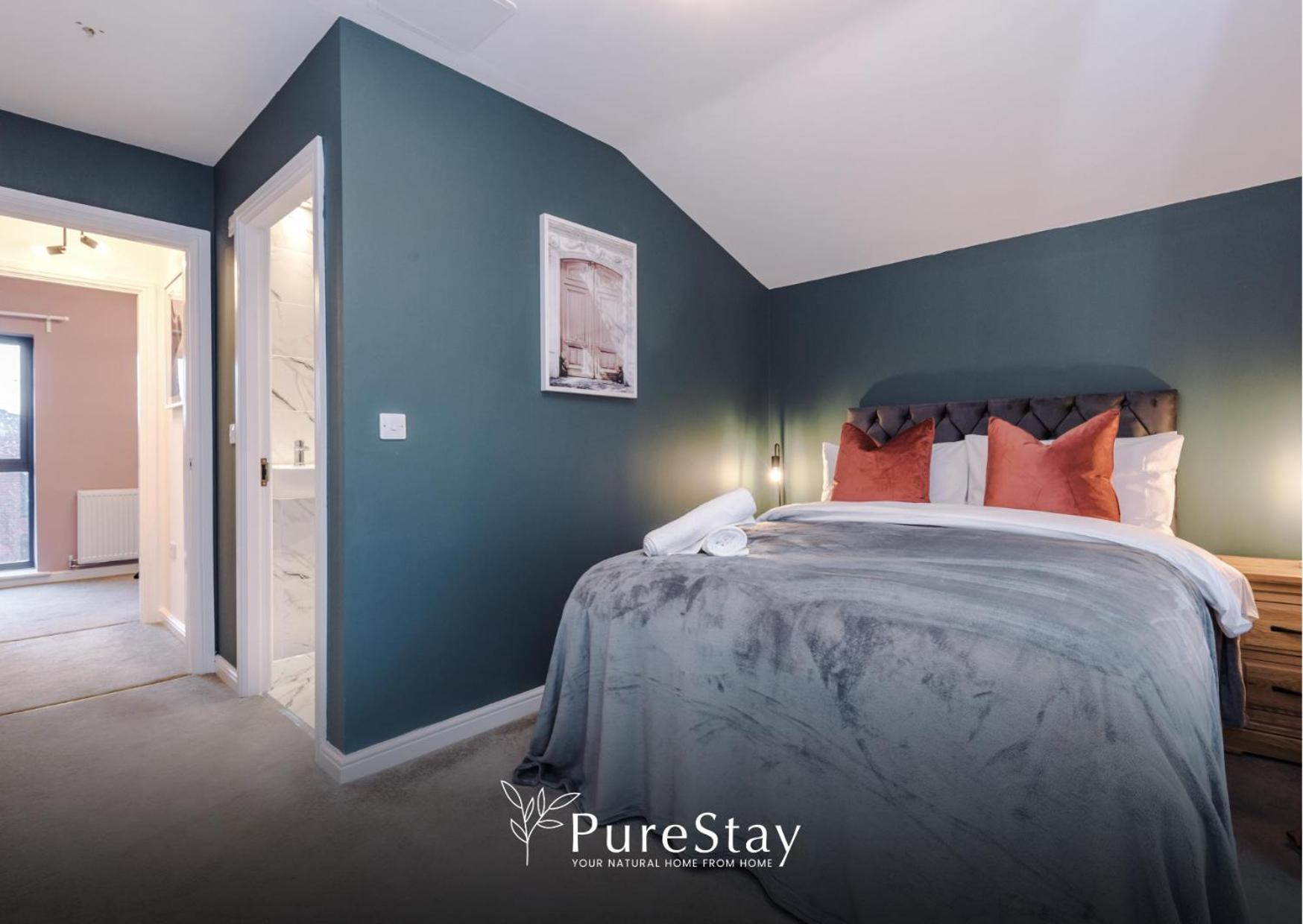Stunning Five Bedroom Manchester House With Free Parking By Purestay Short Lets & Serviced Accommodation Zewnętrze zdjęcie