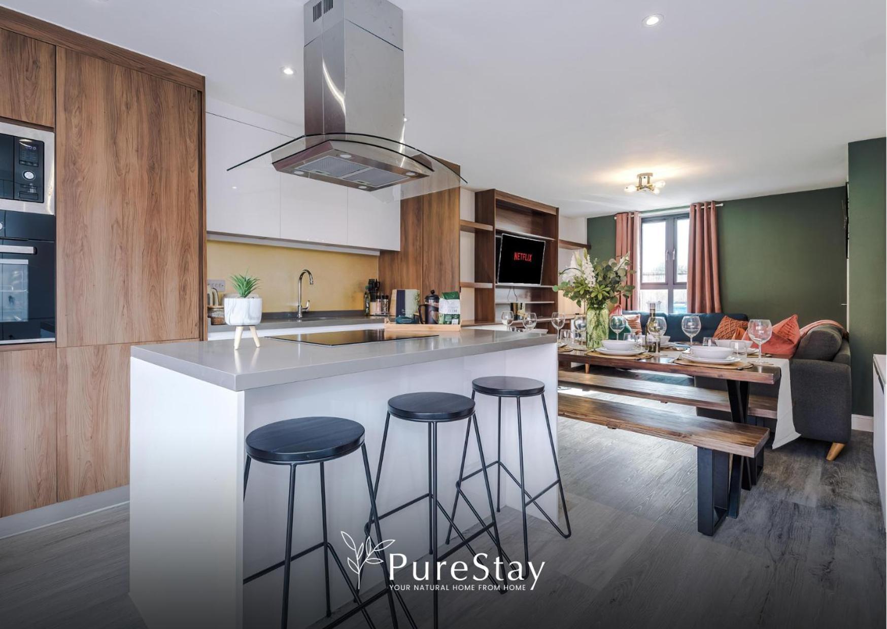 Stunning Five Bedroom Manchester House With Free Parking By Purestay Short Lets & Serviced Accommodation Zewnętrze zdjęcie